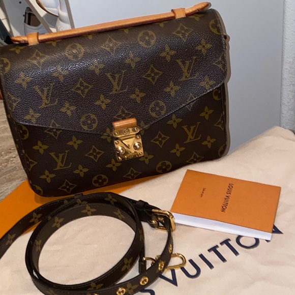 SOLD‼️🥳🎉HP🎉🥳Louis Vuitton Pochette Métis Price is Firm❗️ - Picture 12 of 12